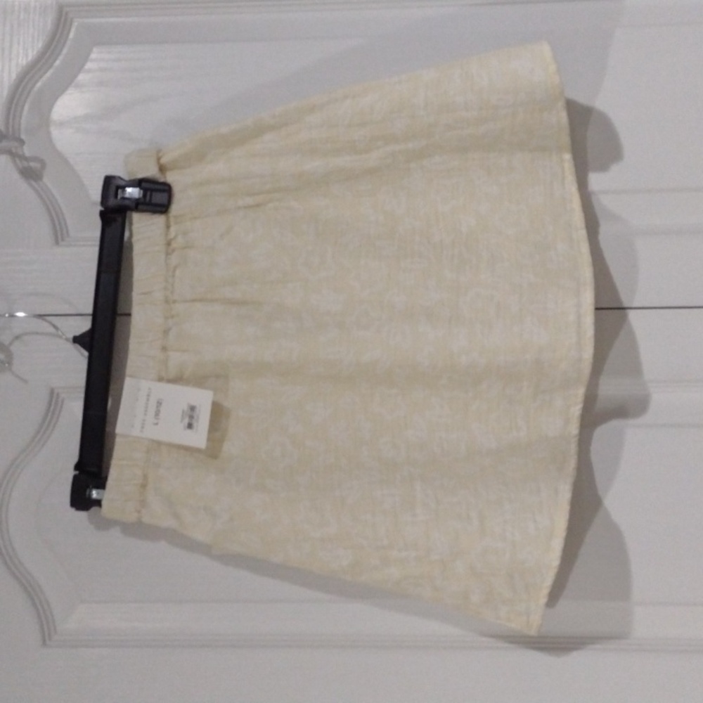 New cotton skirt free assembly girls size large 10-12